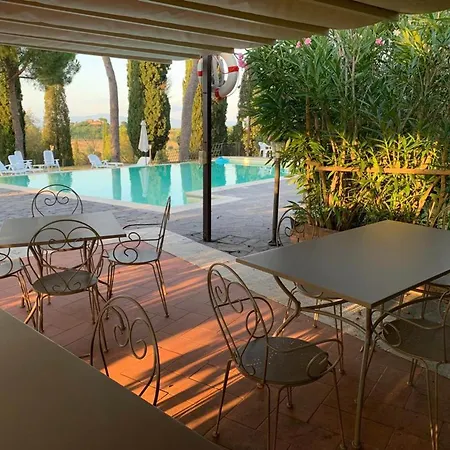 Ξενοδοχείο με διαμερίσματα Tranquillo E Con Vista Panoramica Torrita di Siena